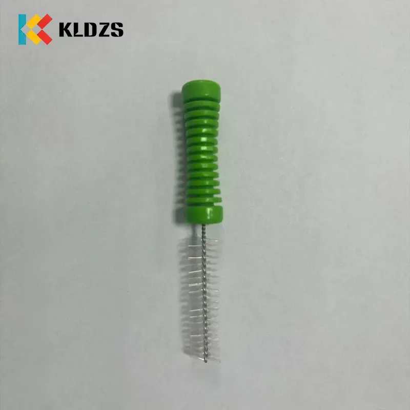 Bàn chải làm sạch nội soi 8mmx80mm